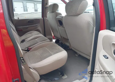 2002 Ford F-150 Lariat/Xlt из США, поврежденный, VIN 1FTRW07L22KB58367